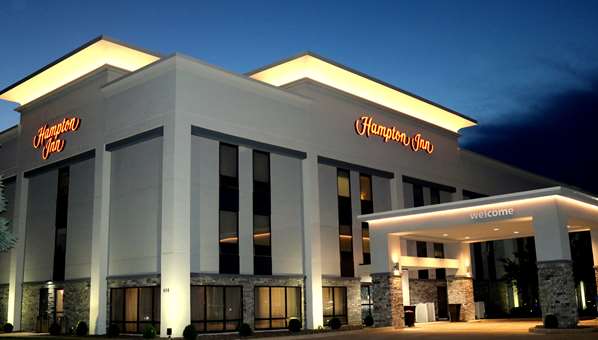 Exterior view - Hampton Inn West Bloomington - I-55 & I-74, Exit 160