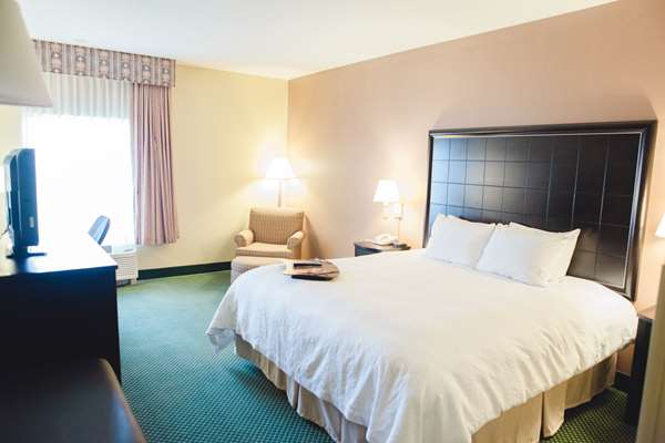  - Hampton Inn West Bloomington - I-55 & I-74, Exit 160