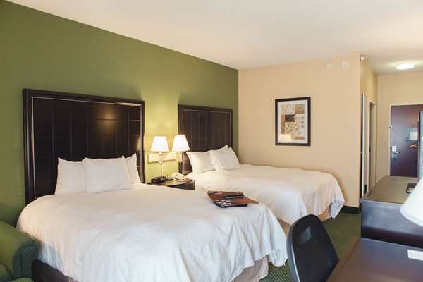  - Hampton Inn West Bloomington - I-55 & I-74, Exit 160