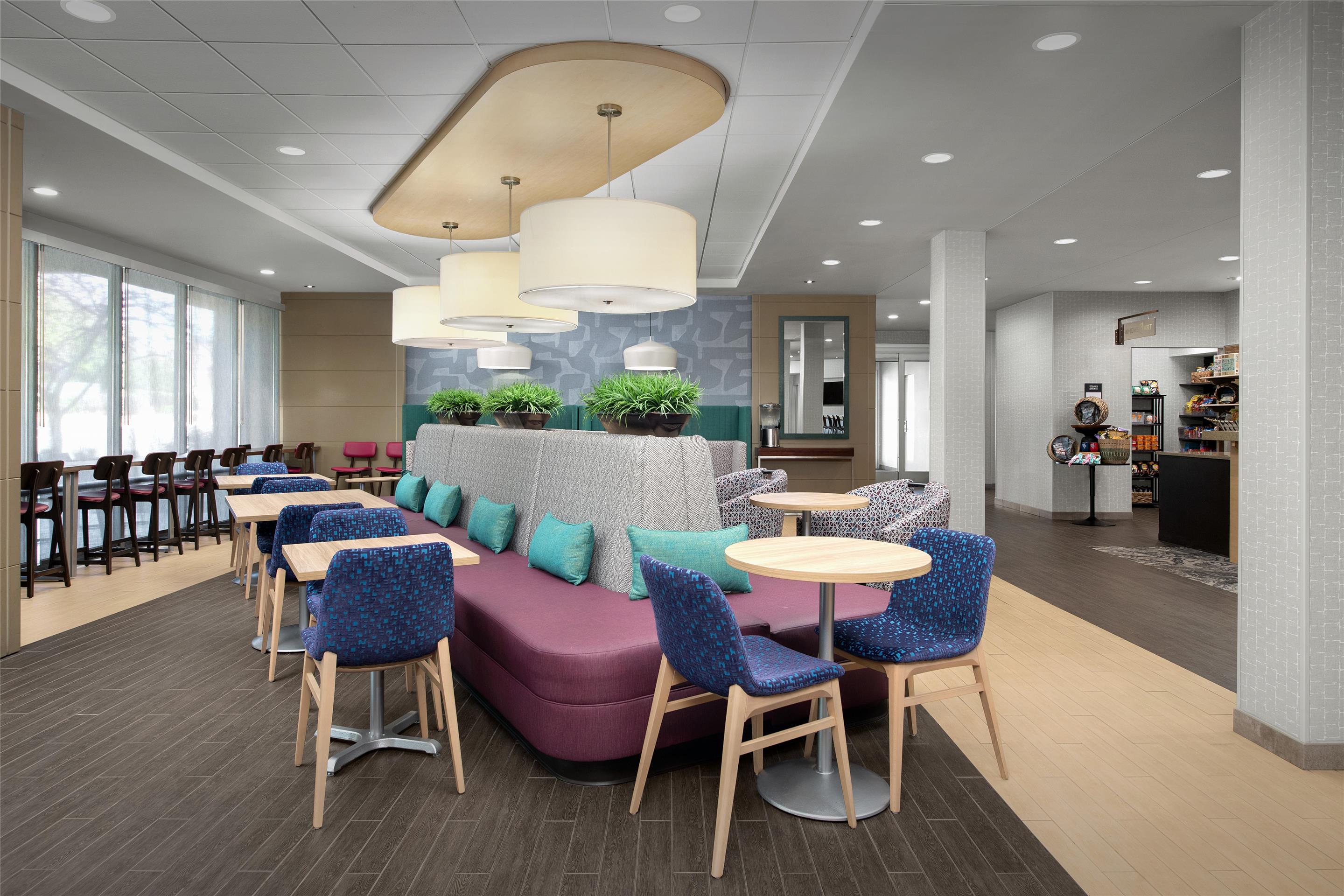 Lobby | Home2 Suites by Hilton Nashville-Airport