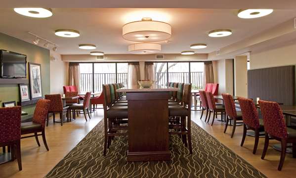 Amenities - Hampton Inn Brentwood - I-65, Exit 74