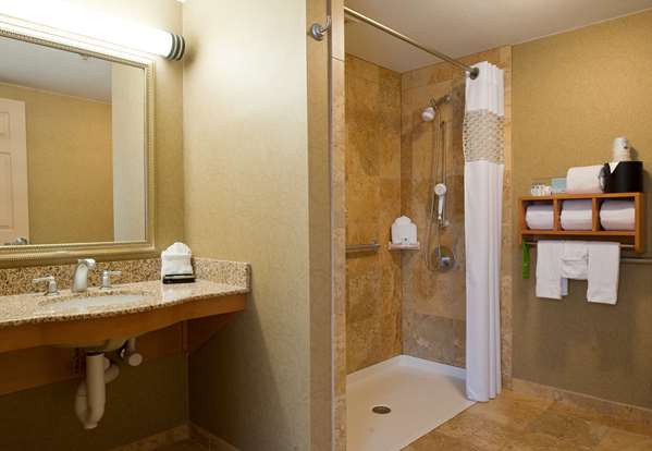  - Hampton Inn Brentwood - I-65, Exit 74