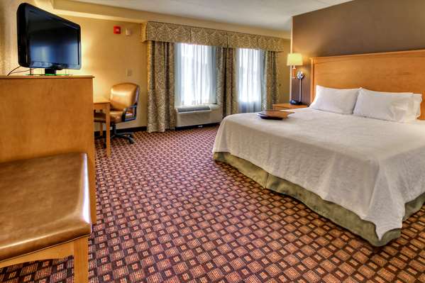  - Hampton Inn Brentwood - I-65, Exit 74