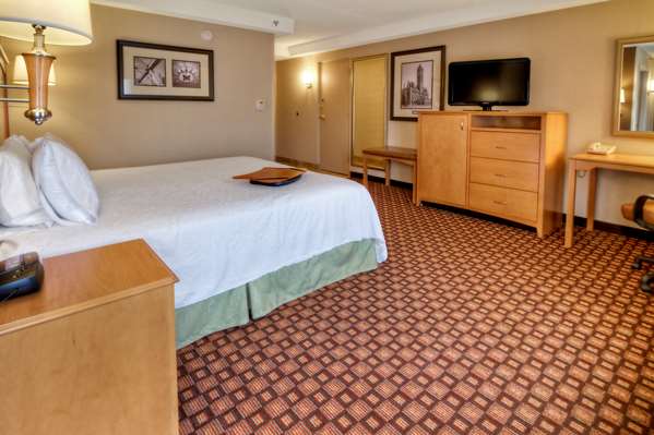  - Hampton Inn Brentwood - I-65, Exit 74