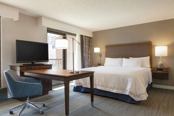  - Hampton Inn & Suites Downtown Nashville