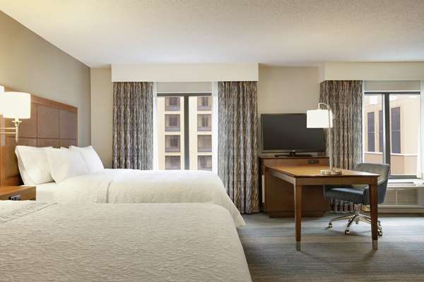  - Hampton Inn & Suites Downtown Nashville