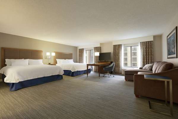  - Hampton Inn & Suites Downtown Nashville