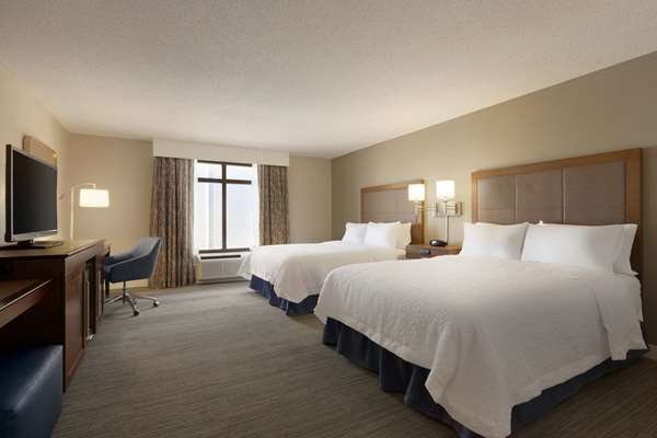  - Hampton Inn & Suites Downtown Nashville