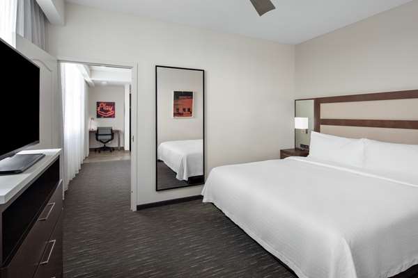  - Homewood Suites by Hilton Downtown Nashville