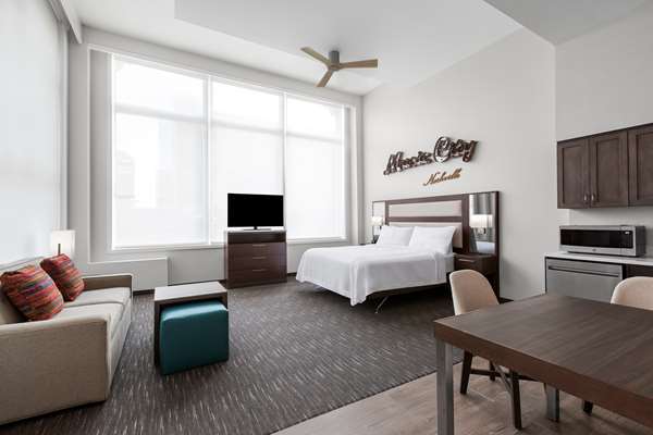  - Homewood Suites by Hilton Downtown Nashville