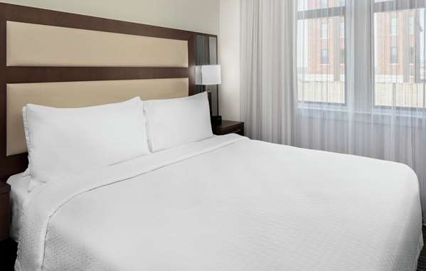  - Homewood Suites by Hilton Downtown Nashville