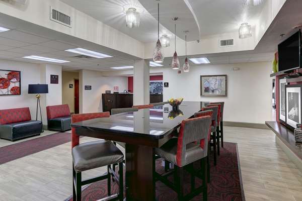  - Hampton Inn Antioch - I-24, Exit 60