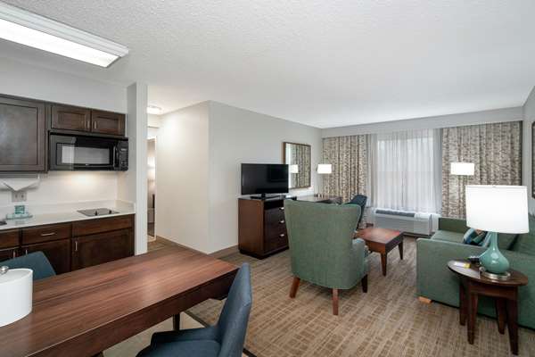  - Hampton Inn & Suites Franklin - I-65, Exit 68