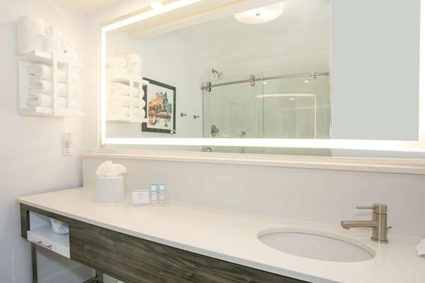  - Hampton Inn & Suites Green Hills Nashville - I-440, Exit 3