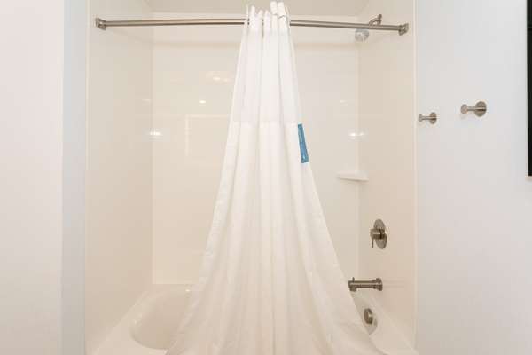  - Hampton Inn & Suites Green Hills Nashville - I-440, Exit 3