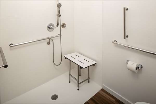  - Hampton Inn & Suites Airport Nashville - I-40, Exit 216