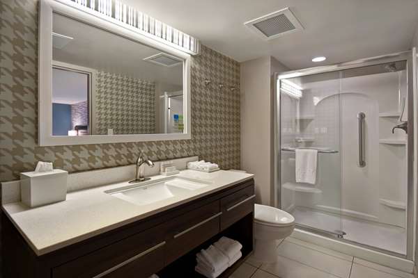  - Home2 Suites by Hilton Vanderbilt Nashville - I-40 & I-65, Exit 209