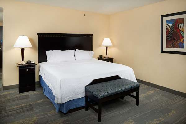  - Hampton Inn & Suites Mt Juliet - I-40, Exit 226 & 226A