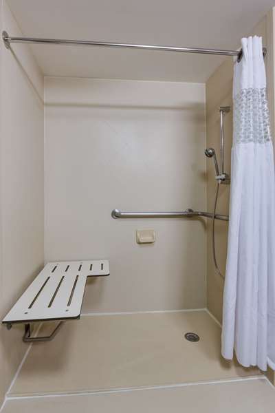  - Hampton Inn & Suites Mt Juliet - I-40, Exit 226 & 226A