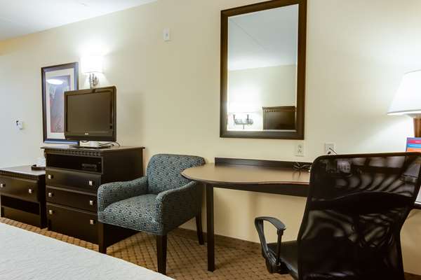  - Hampton Inn & Suites Mt Juliet - I-40, Exit 226 & 226A