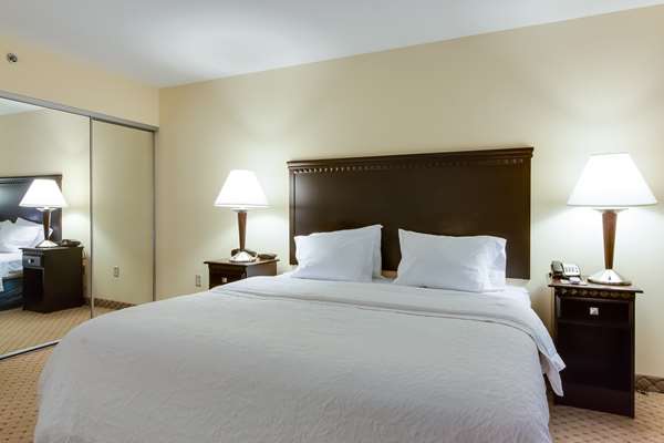  - Hampton Inn & Suites Mt Juliet - I-40, Exit 226 & 226A