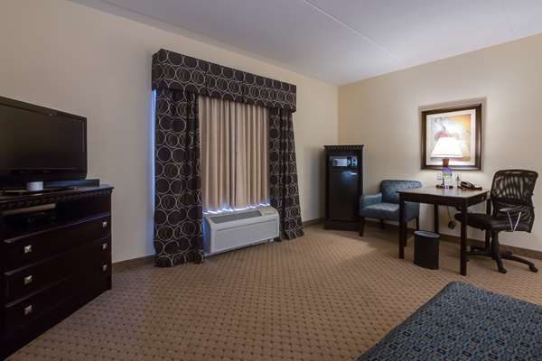  - Hampton Inn & Suites Mt Juliet - I-40, Exit 226 & 226A