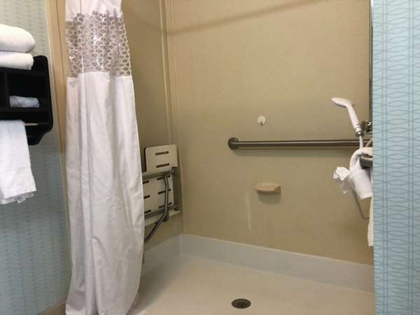  - Hampton Inn & Suites Opryland Nashville
