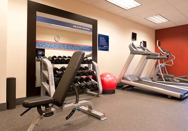 Fitness/ Exercise Room - Hampton Inn & Suites Vanderbilt University Nashville