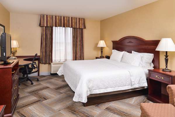  - Hampton Inn & Suites Meridian - I-84, Exit 46
