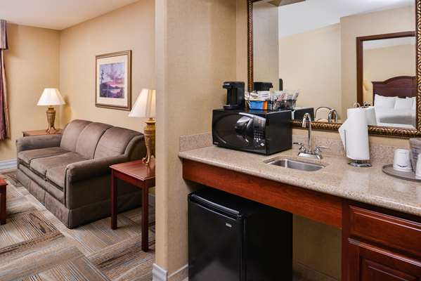  - Hampton Inn & Suites Meridian - I-84, Exit 46