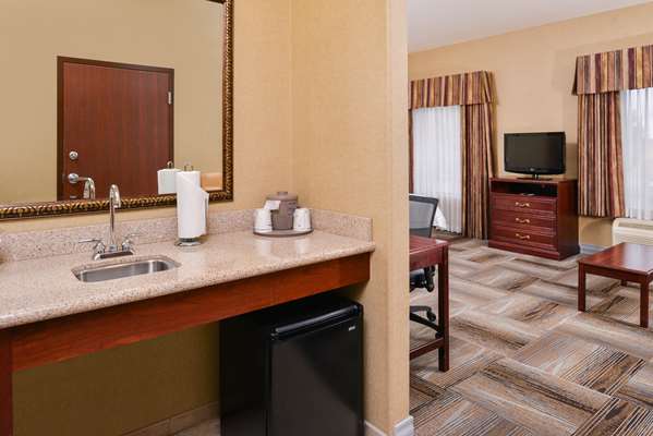  - Hampton Inn & Suites Meridian - I-84, Exit 46