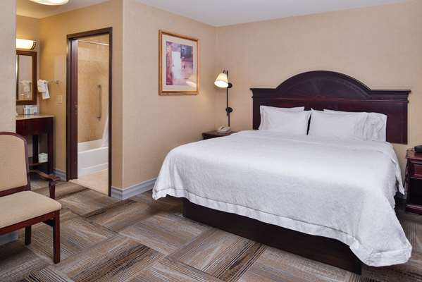  - Hampton Inn & Suites Meridian - I-84, Exit 46