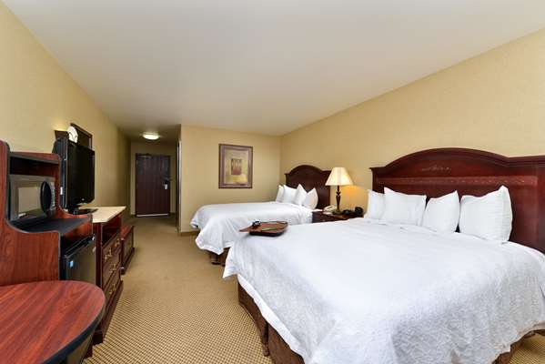  - Hampton Inn & Suites Meridian - I-84, Exit 46