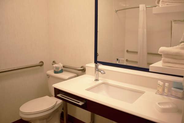  - Hampton Inn Boise Airport - I-84, Exit 53