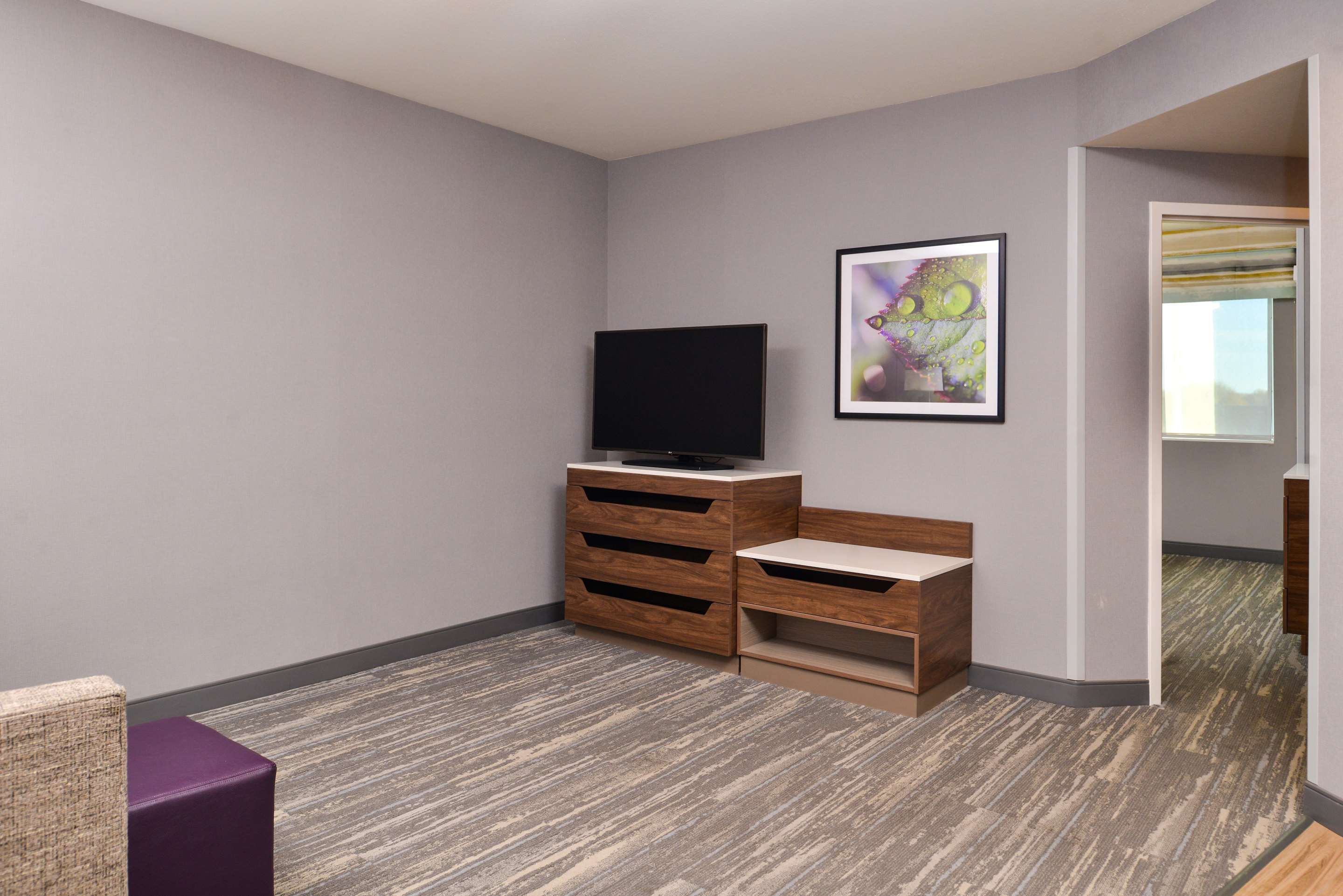 Guest room amenity