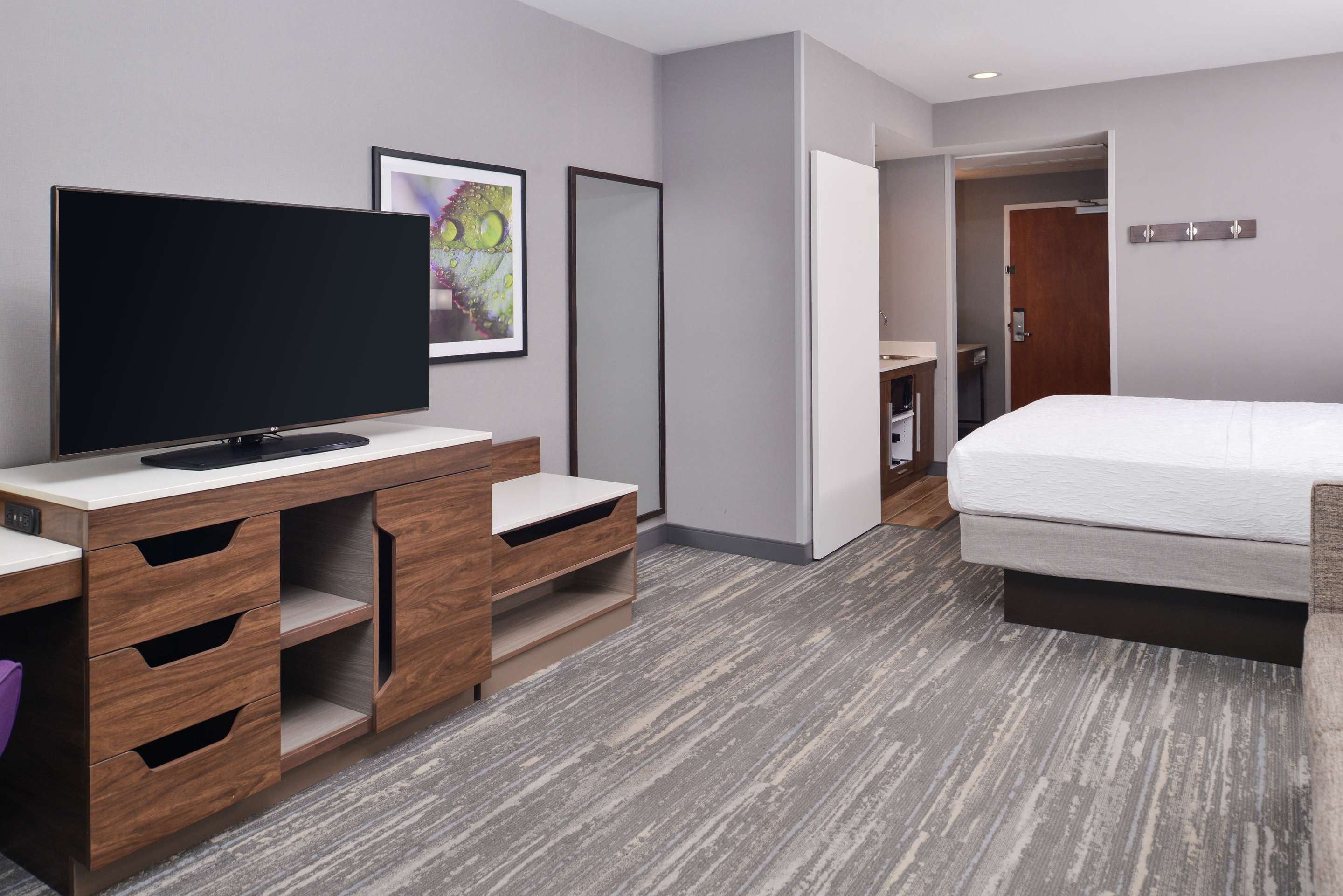 Guest room amenity