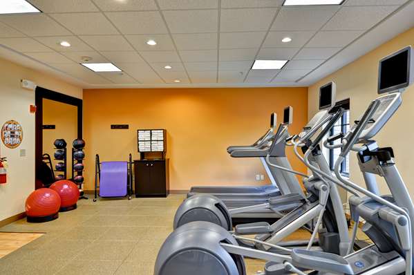 Fitness/ Exercise Room - Homewood Suites by Hilton Arlington