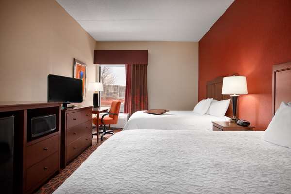  - Hampton Inn Braintree - I-93, Exit 6