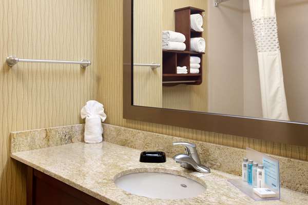 - Hampton Inn Braintree - I-93, Exit 6