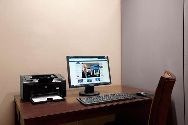 Conference Area - Hampton Inn Cambridge