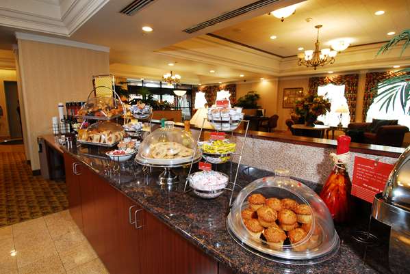 Restaurant - Hampton Inn Cambridge