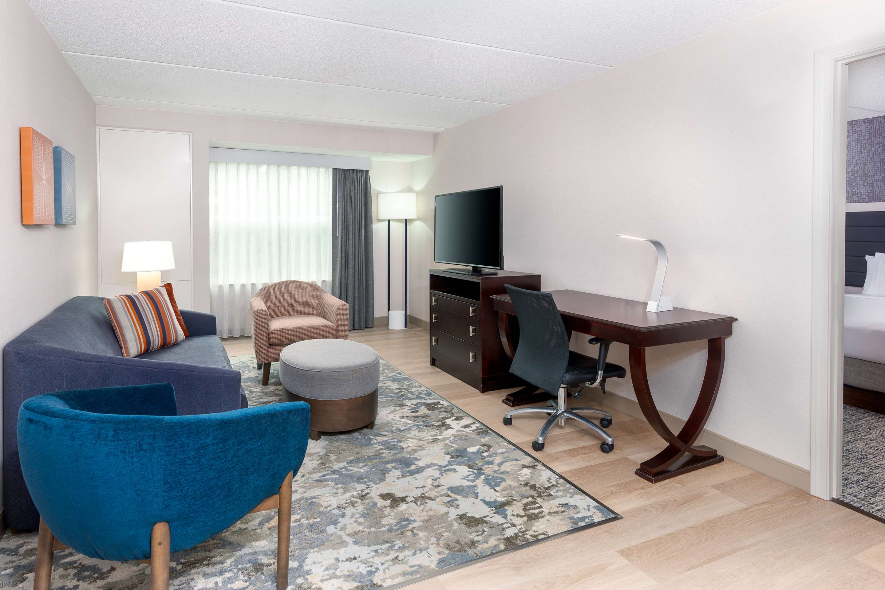 Guest room