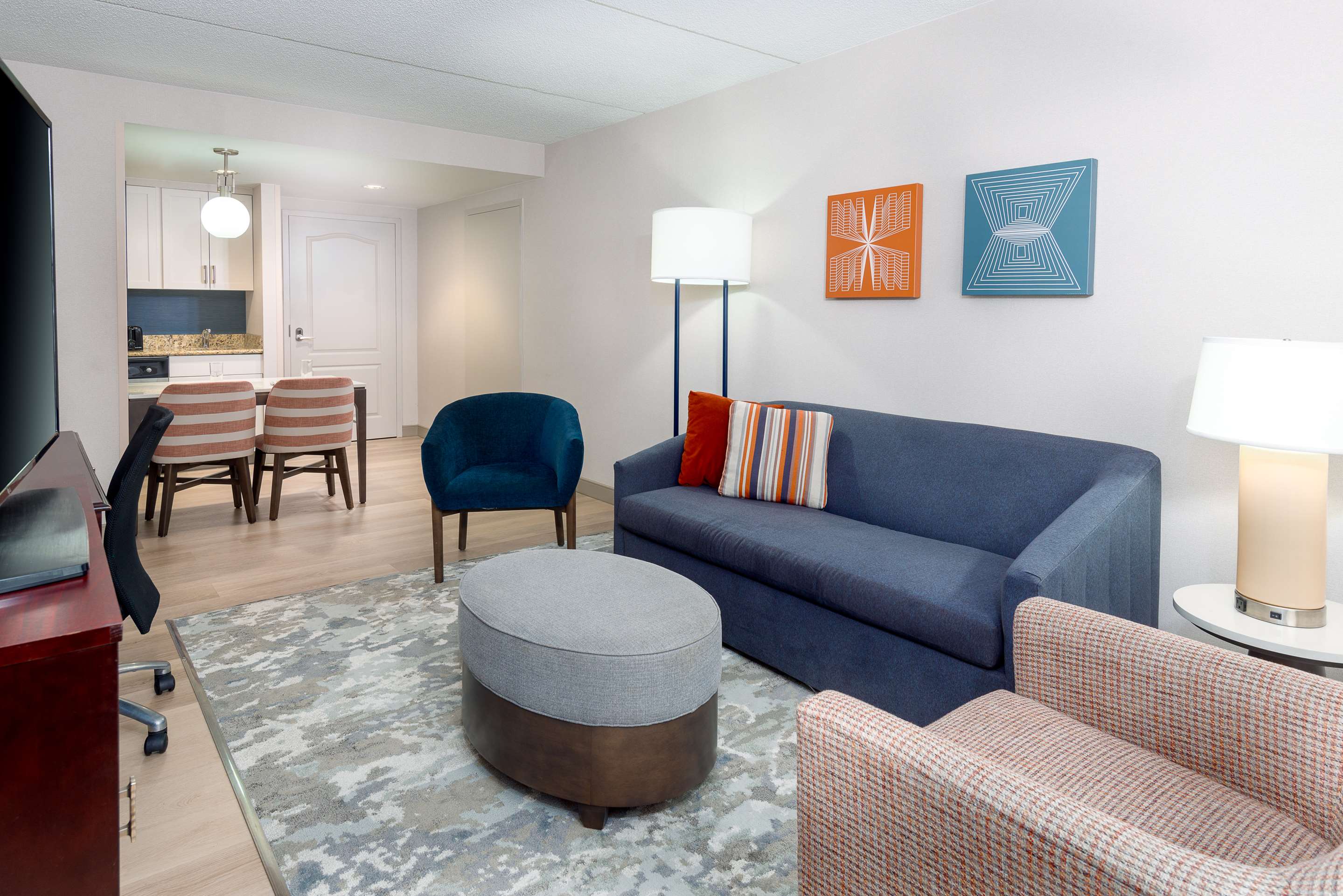 Guest room
