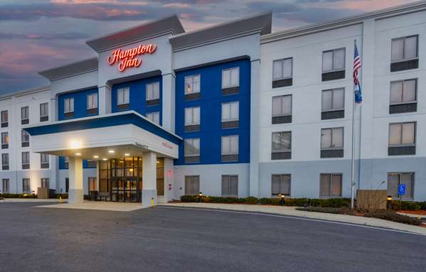 Exterior view - Hampton Inn Haverhill - I-495, Exit 107