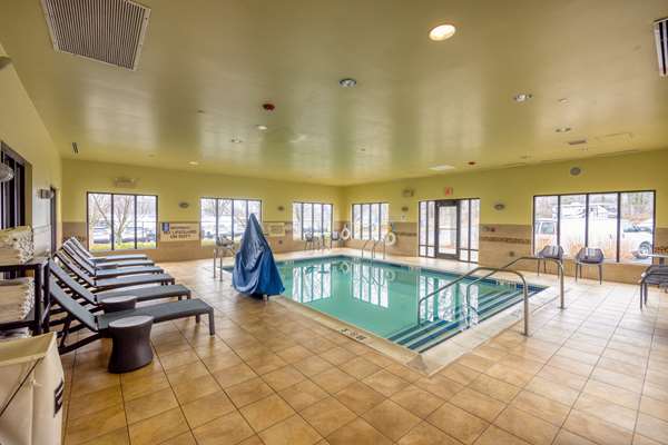 Pool - Hampton Inn Haverhill - I-495, Exit 107