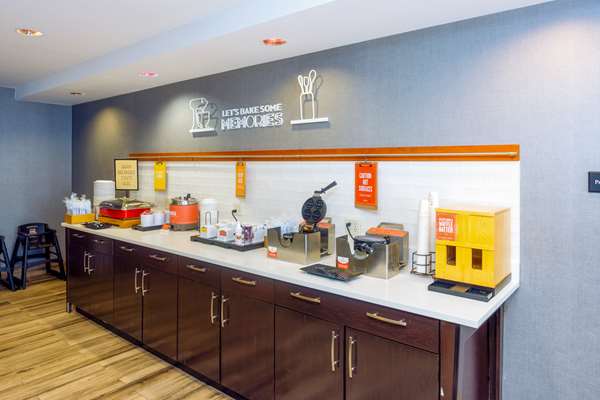 Amenities - Hampton Inn Haverhill - I-495, Exit 107