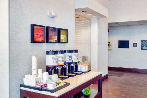 Restaurant - Hampton Inn Haverhill - I-495, Exit 107