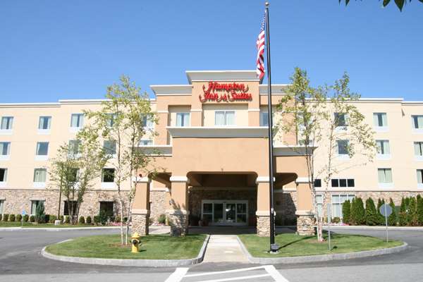 Exterior view - Hampton Inn & Suites Westford - I-495, Exit 83