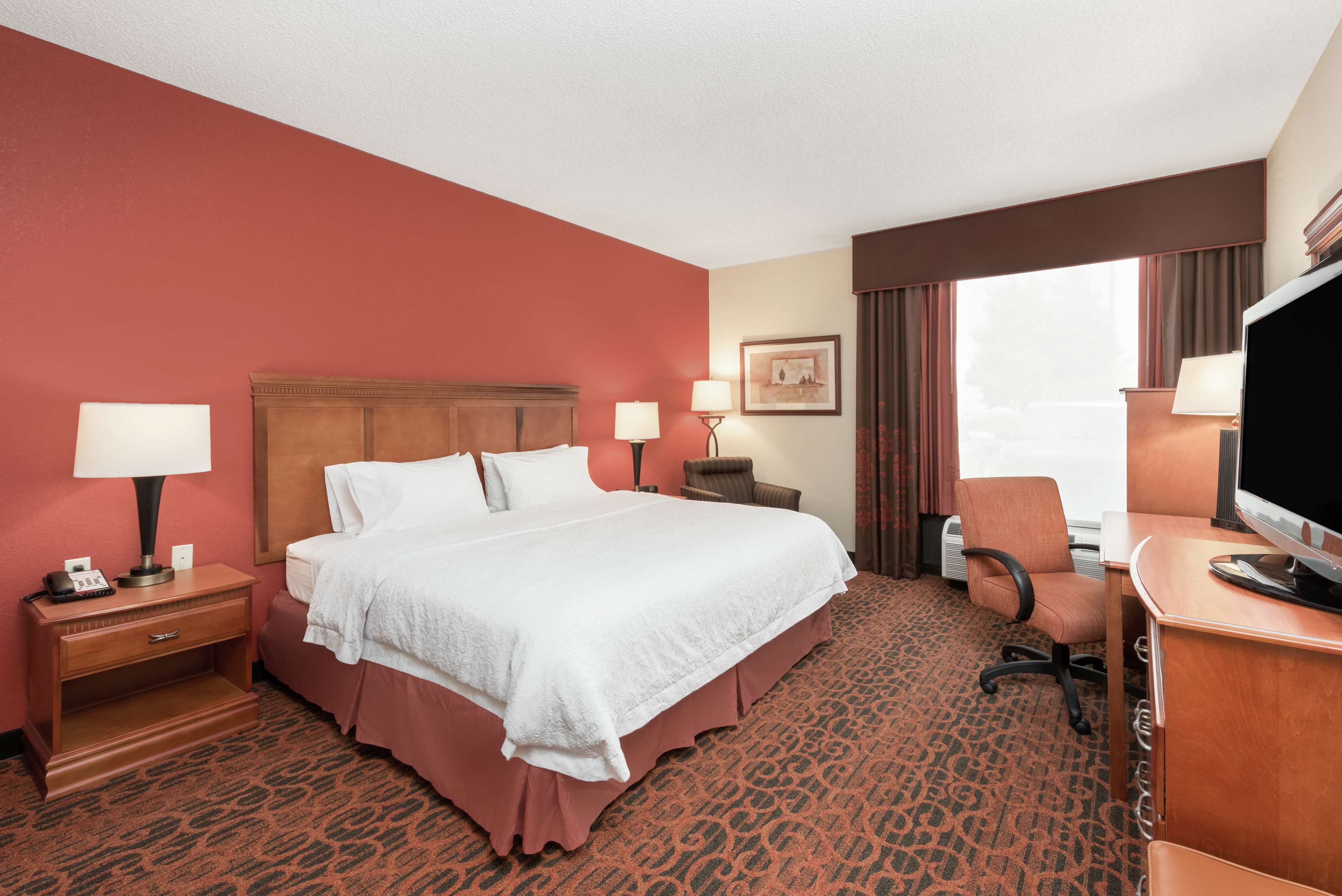 Hampton Inn Branson on The Strip - Tap to explore photos