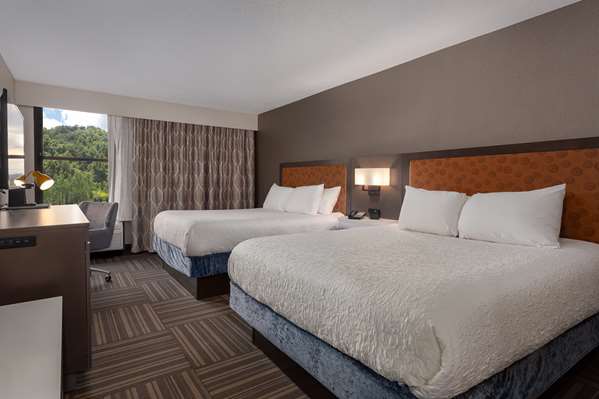  - Hampton Inn Bristol - I-81, Exit 74A